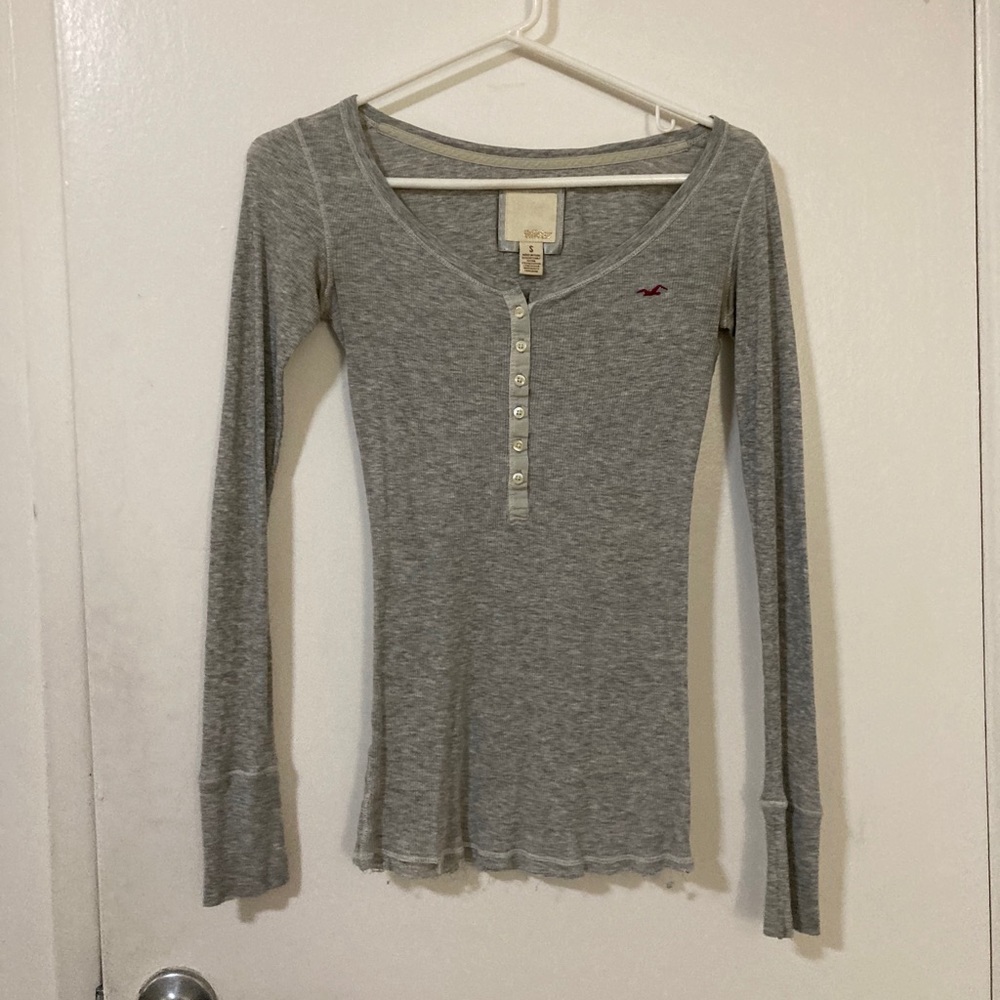 Holistic grey long sleeve